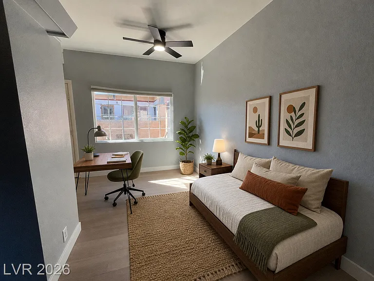 2400 S 15th St #1 — Photo 7
