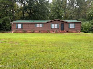 127 Hunters Cir, Mendenhall, MS 39114