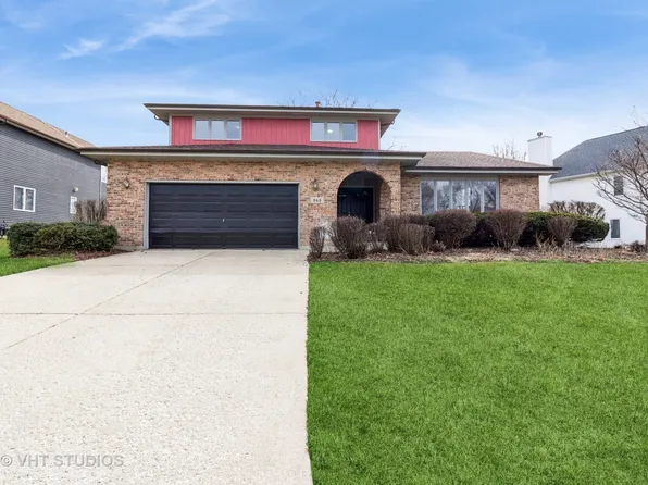 868 Bonnie Brae Ln, Bolingbrook, IL 60440