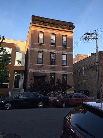 1st image of 1615 N Wood St APT 1R