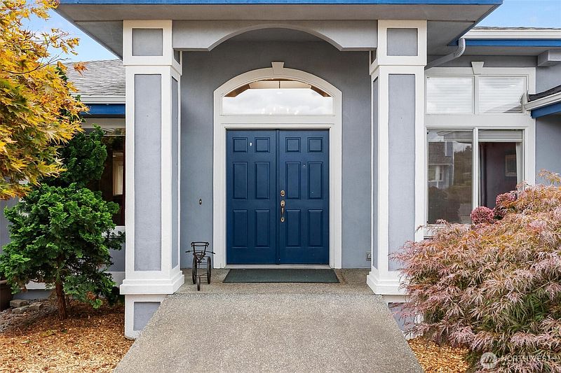 3rd image of 8285 Cowichan Road