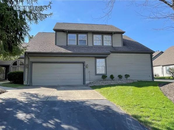 113 S Bayshore Dr, Columbiana, OH 44408
