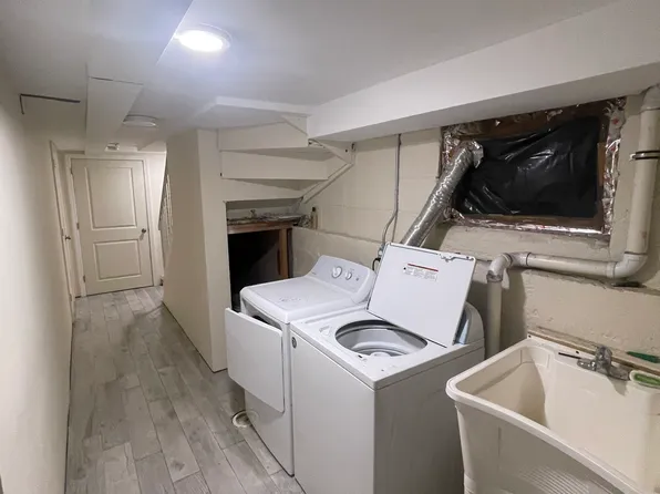 249 Lexington Avenue image 4 of 17