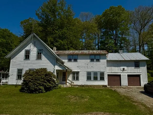 6 Snow Rd, Cummington, MA 01026