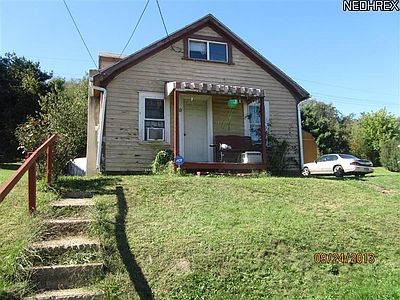 3rd image of 1799 Chester Ave