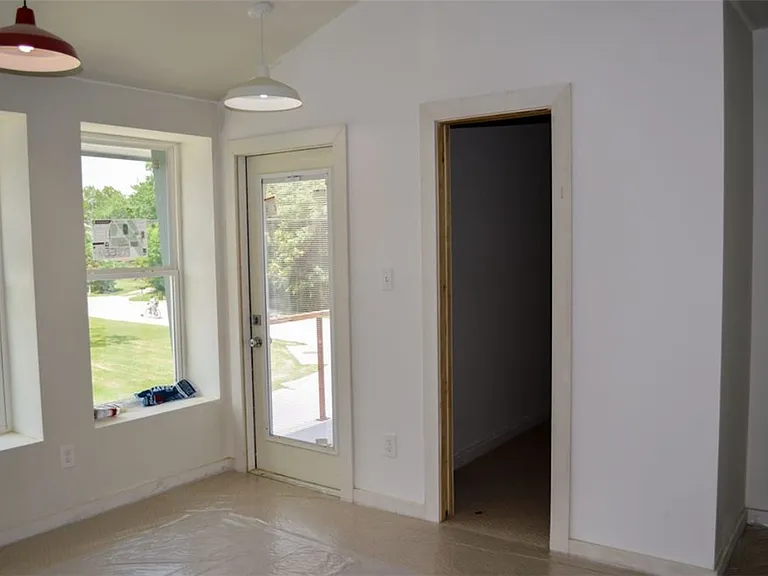 307 W 23rd St #307 — Photo 13