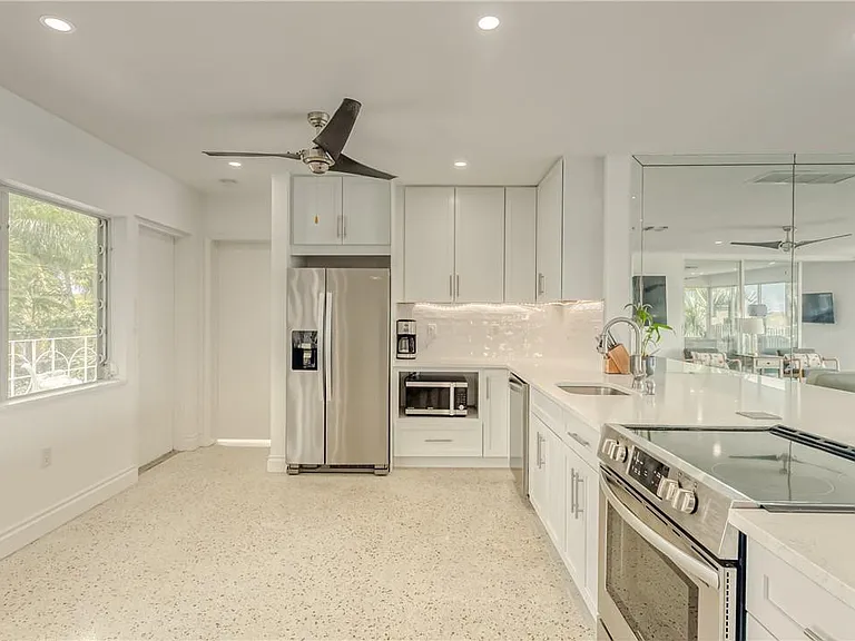 2717 Yacht Club Blvd #6E — Photo 5