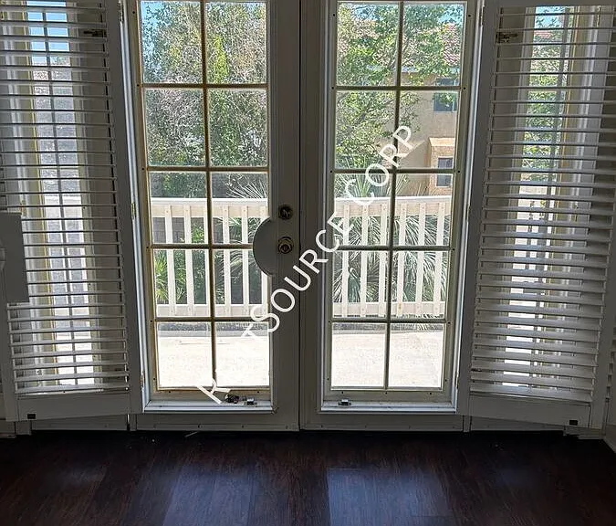 3210 Lantana Ct — Photo 17