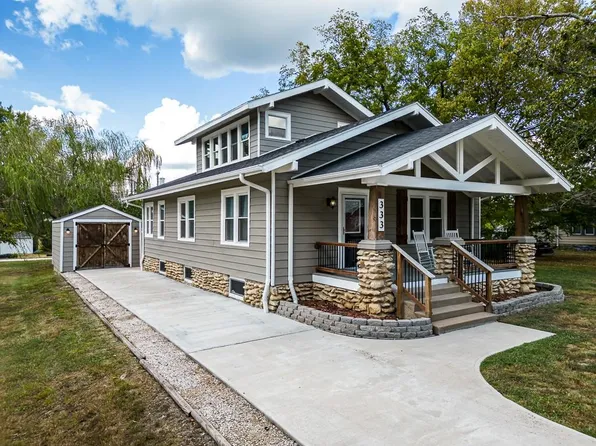 333 W 2nd Ave, Garnett, KS 66032
