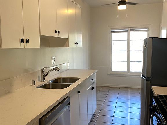 4th image of 330 S Cochran Ave APT 6