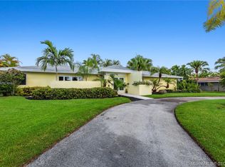 13020 SW 69th Ave, Pinecrest, FL 33156