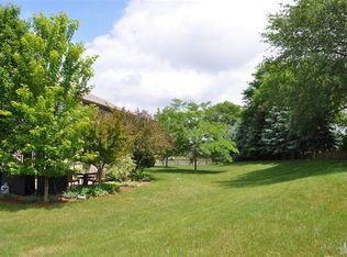 1209 Obsidian Ln, Fort Wayne, IN 46845