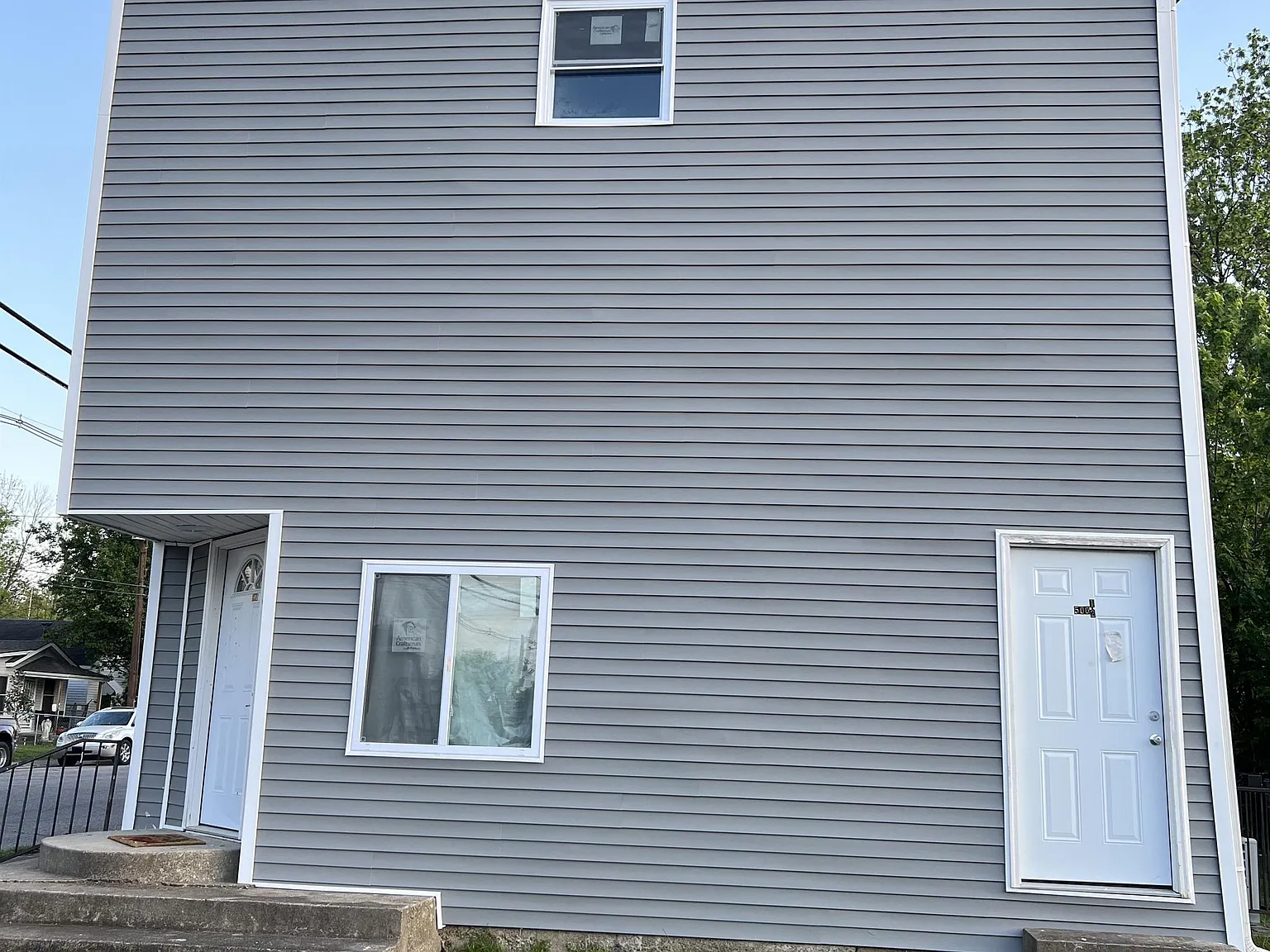 500 Beecher Street - 1/2 — Photo 1