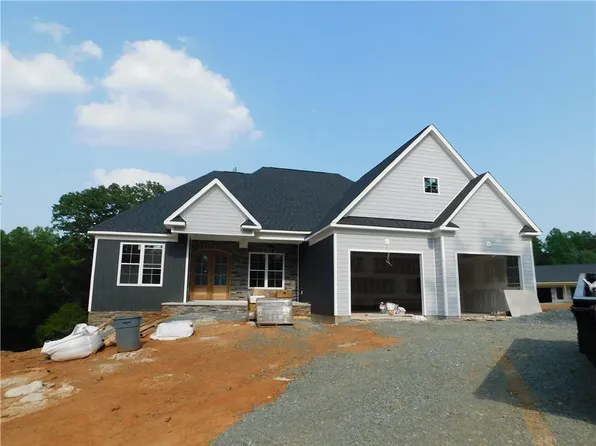 4128 Boyd Wright Rd, Burlington, NC 27215