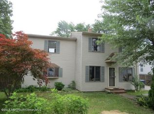 405 Seaman Ave, Beachwood, NJ 08722