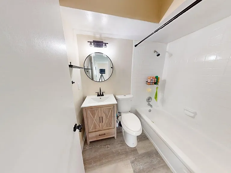 1228 E Muriel St #A — Photo 18