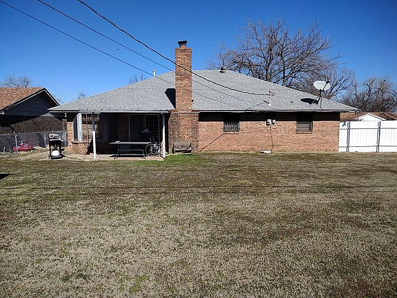 4th image of 1416 SW 81st St