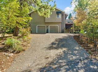 1083 Dogwood Dr, Murphys, CA