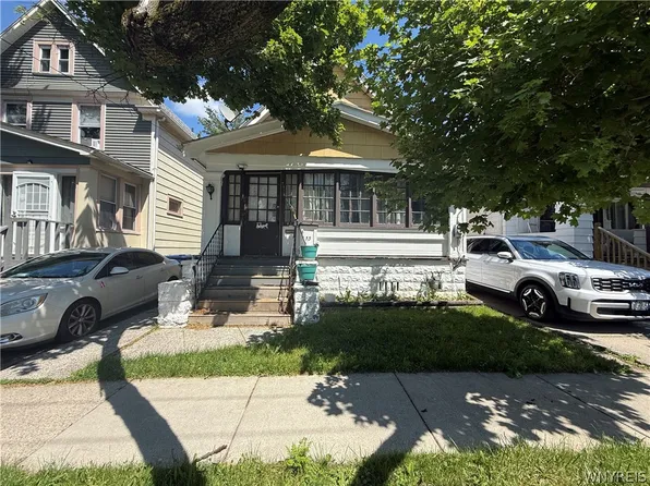 53 Domedion Ave, Buffalo, NY 14211