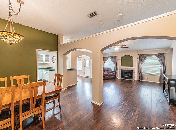 3rd image of 15118 Preston Hollow Dr