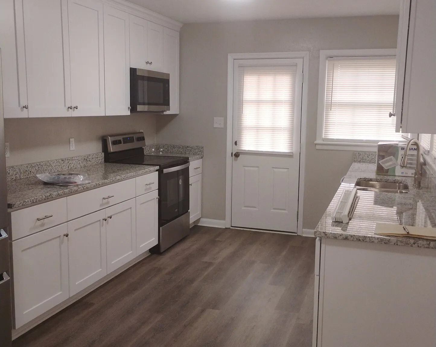 22 Glendale Road - 1 — Photo 2