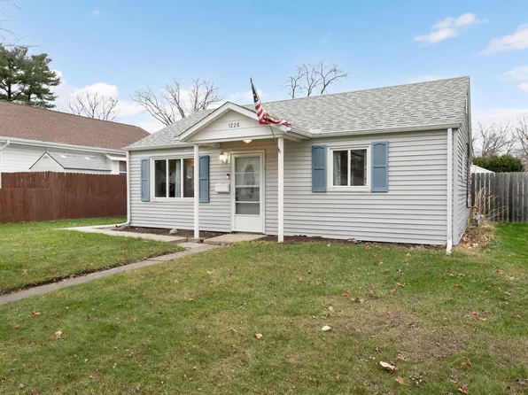 1226 Bower St, Elkhart, IN 46514