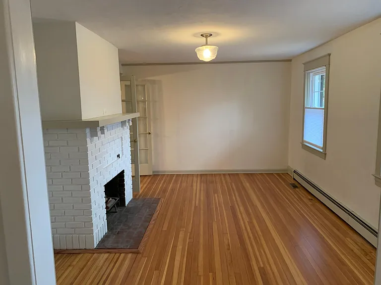 222 Newburg Ave — Photo 23