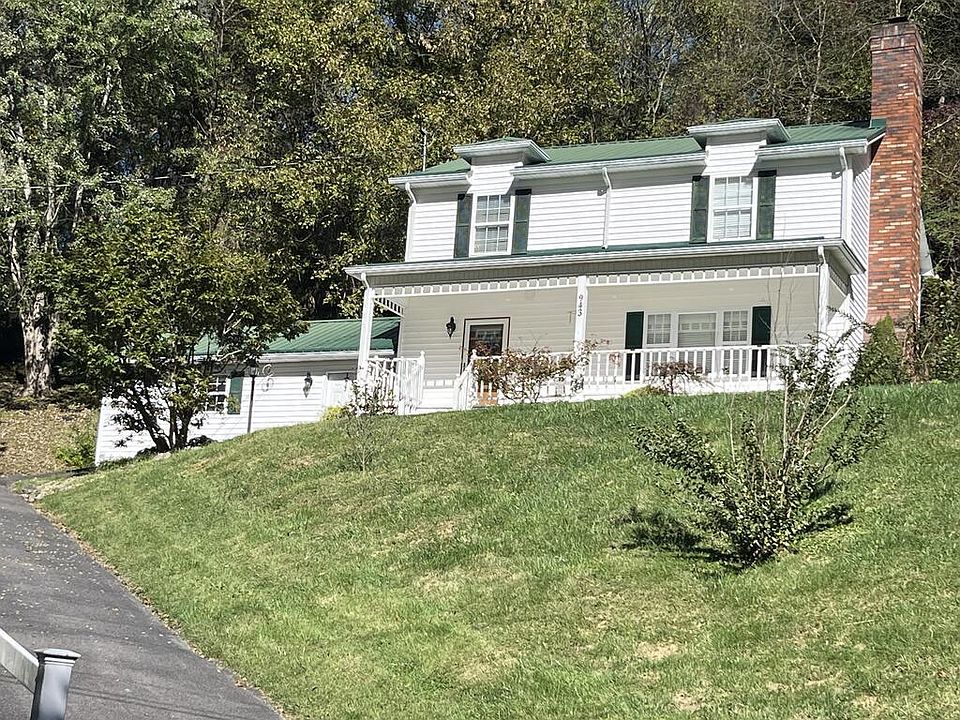 1st image of 943 Cedar Creek Dr