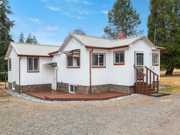 35300 SE Gunderson Rd, Sandy, OR 97055