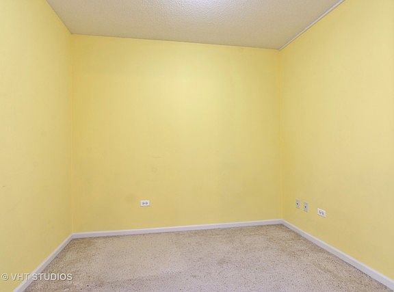 5th image of 395 Graceland Ave Unit 702
