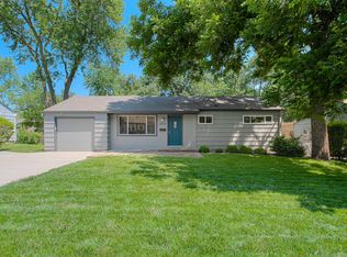 6818 W 72nd Ter, Overland Park, KS 66204