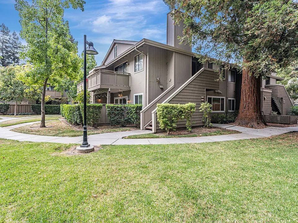 5456 Makati Cir