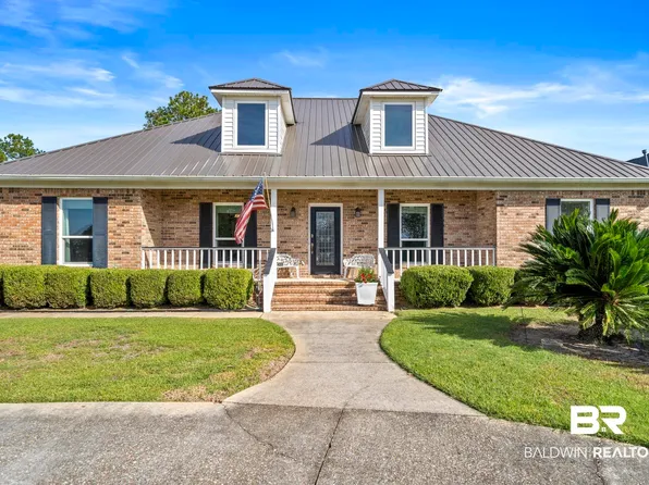 9495 Lakeview Dr, Foley, AL 36535