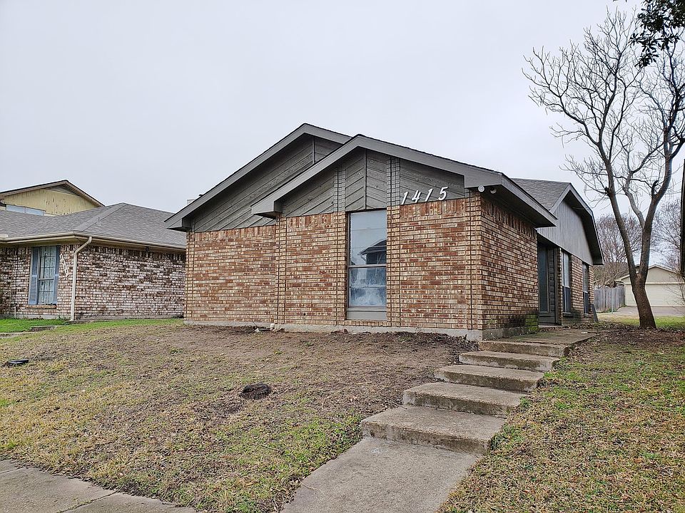 1st image of 1415 Smokehouse St