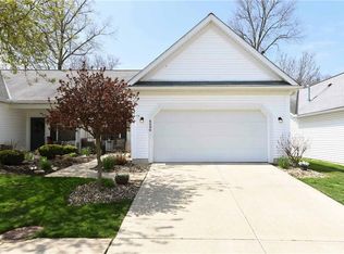 6896 Cottage Cir, North Ridgeville, OH 44039