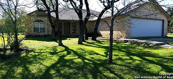 2nd image of 1474 Royal Gate Dr