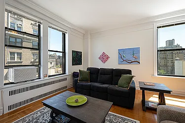 Rented by Rita S Citrin, LREB