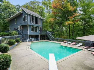 16946 Glacier Ridge Rd, Fort wayne, IN 46845