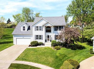 4436 Tahoe Ct, Bettendorf, IA