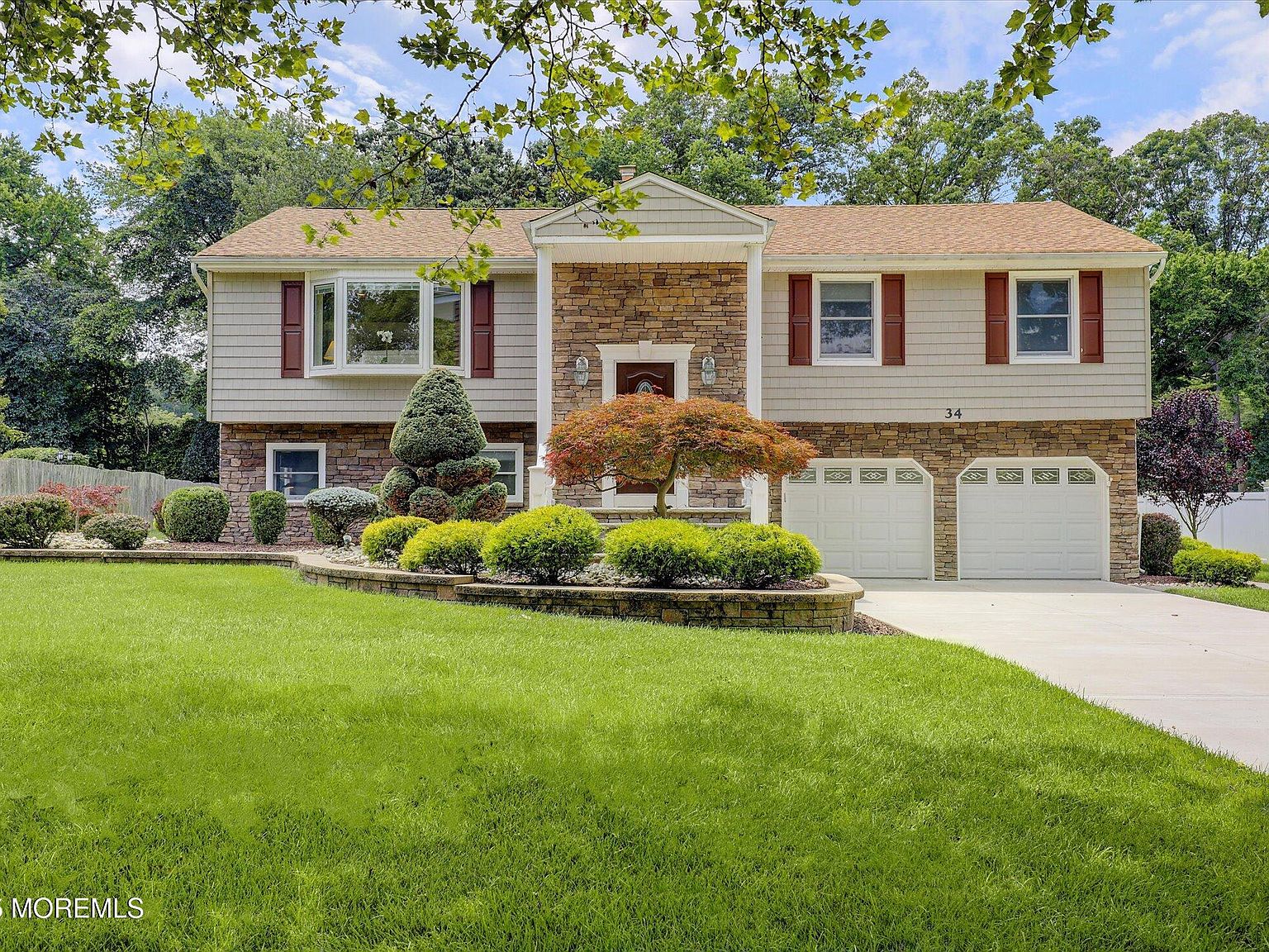 34 Appomattox Drive, Manalapan, NJ 07726 | Zillow