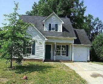 1st image of 7607 Crescent Day Ct