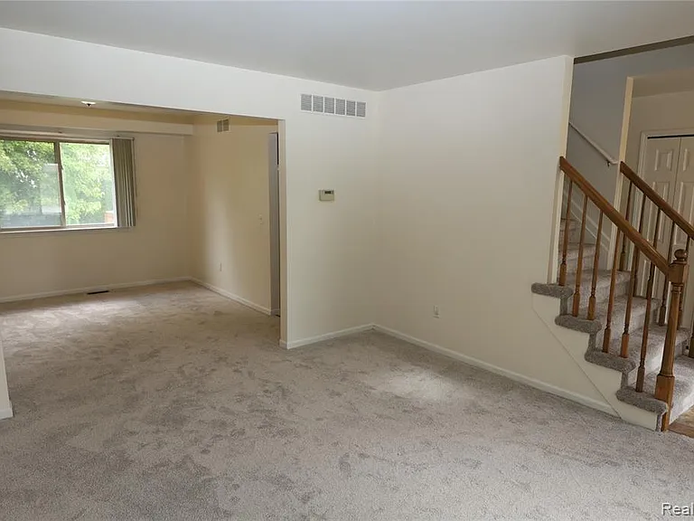 3361 Milcroft Ct — Photo 20