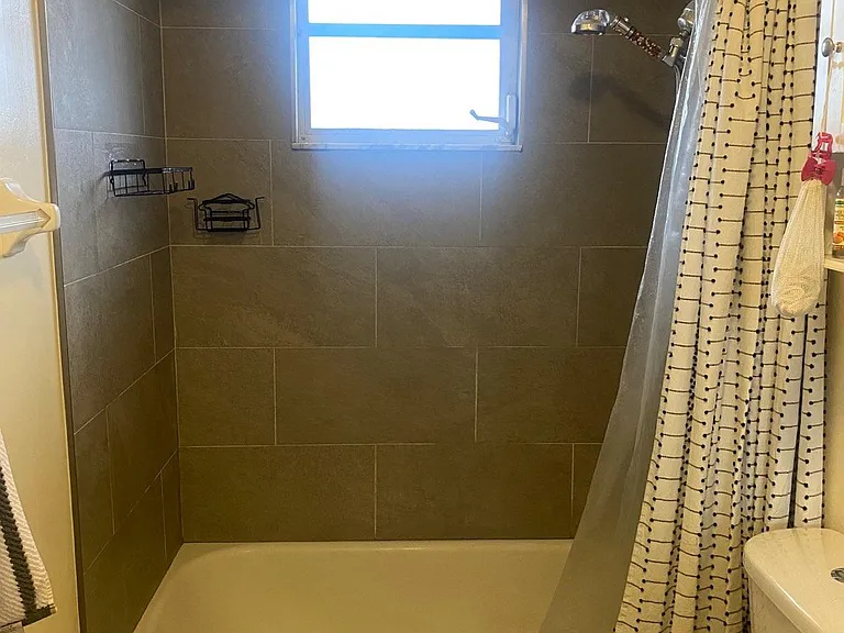 Newly retiled Tub/Shower area