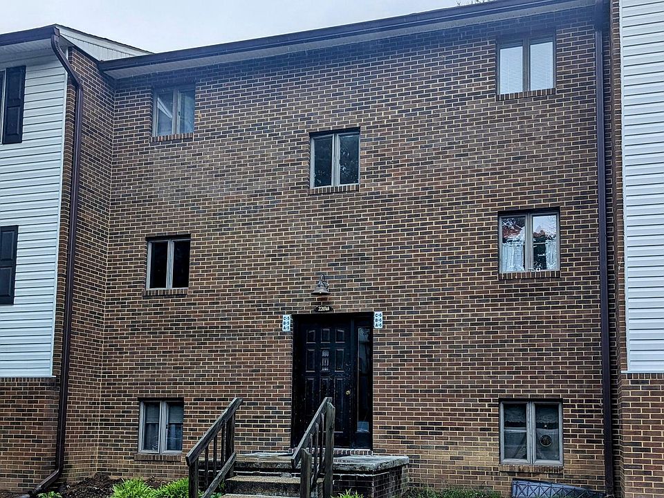 1st image of 22024 Gloucester Ct #B-6