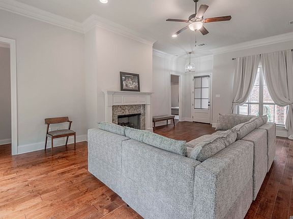 4th image of 8316 Seville Ct
