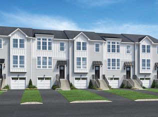 118 Fairways Dr, Carmel, NY 10512