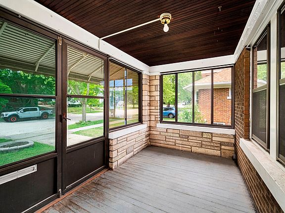Enclosed Porch