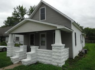5 S McGill St, Knox, IN 46534
