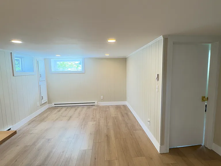 10 1/2 Old Orchard Rd #B — Photo 8