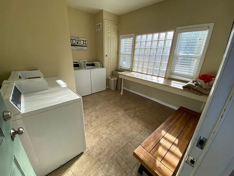 4773 Mission Blvd — Photo 24